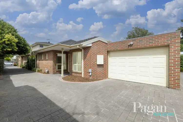 Main view of Homely villa listing, 2/10 Francis Street, Oak Park VIC 3046