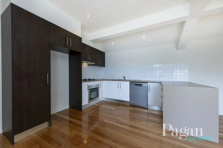 Third view of Homely villa listing, 2/10 Francis Street, Oak Park VIC 3046