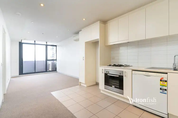 1703/109 Clarendon Street, Southbank VIC 3006