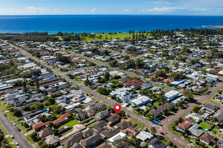 Second view of Homely villa listing, 32 Swadling Street, Long Jetty NSW 2261