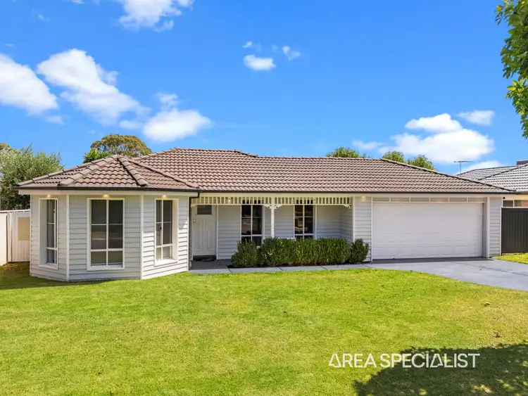 Second view of Homely house listing, 7 Spring Circuit, Pakenham VIC 3810