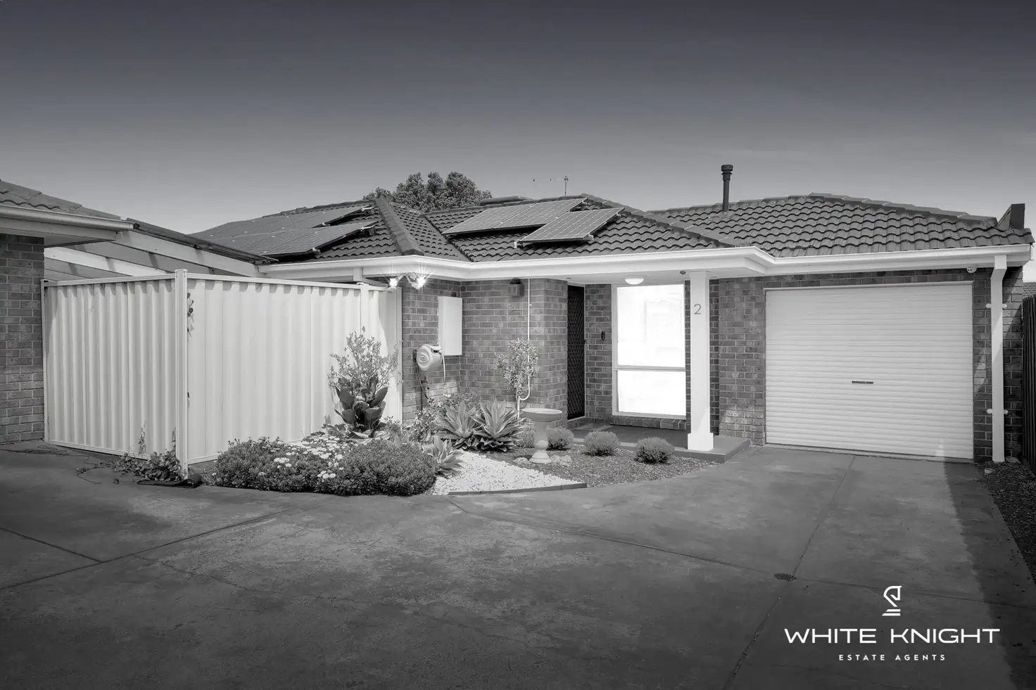 Main view of Homely unit listing, 2/27 Coleridge Drive, Delahey VIC 3037