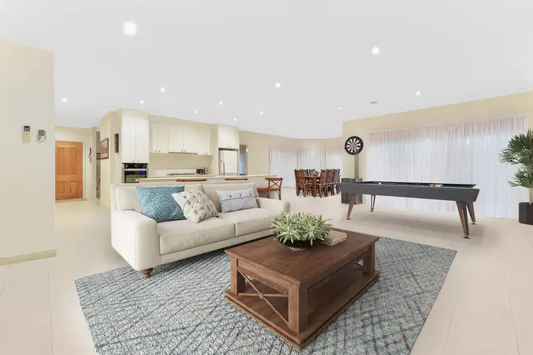 Third view of Homely house listing, 8 Palm Grove Boulevard, Aspendale Gardens VIC 3195