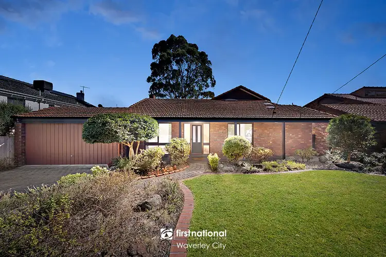 2 Kings Lynn Place, Wheelers Hill VIC 3150