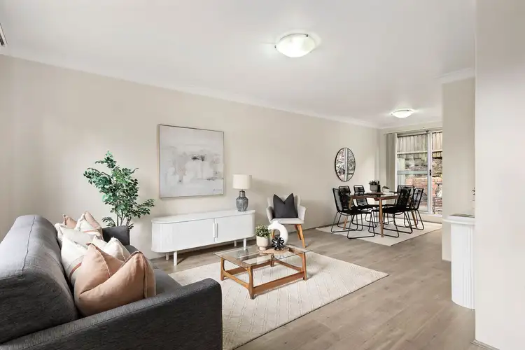 17 Taranto Road