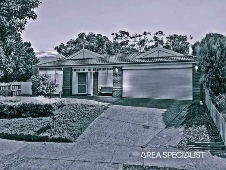 97 Ebony Drive, Pakenham VIC 3810