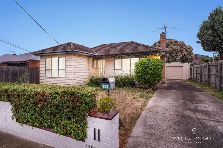 11 Heron Avenue