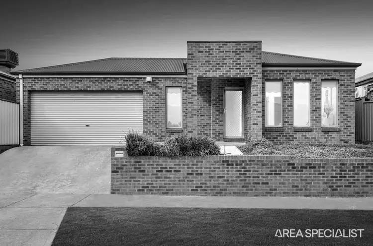 6 Hiraji Street, Kurunjang VIC 3337