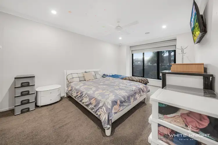 Sixth view of Homely house listing, 100 City Vista Court, Fraser Rise VIC 3336