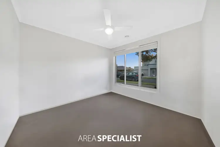 Sixth view of Homely house listing, 27 Mossey Crescent, Cranbourne East VIC 3977