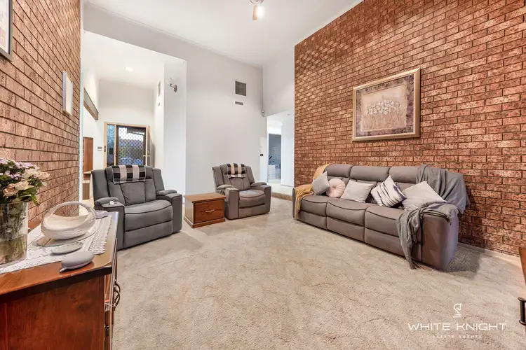 Second view of Homely house listing, 25 Rutherglen Way, Taylors Lakes VIC 3038