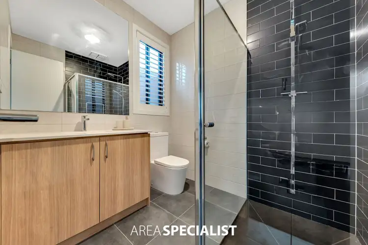Fifth view of Homely house listing, 4 Bessie Drive, Cranbourne West VIC 3977