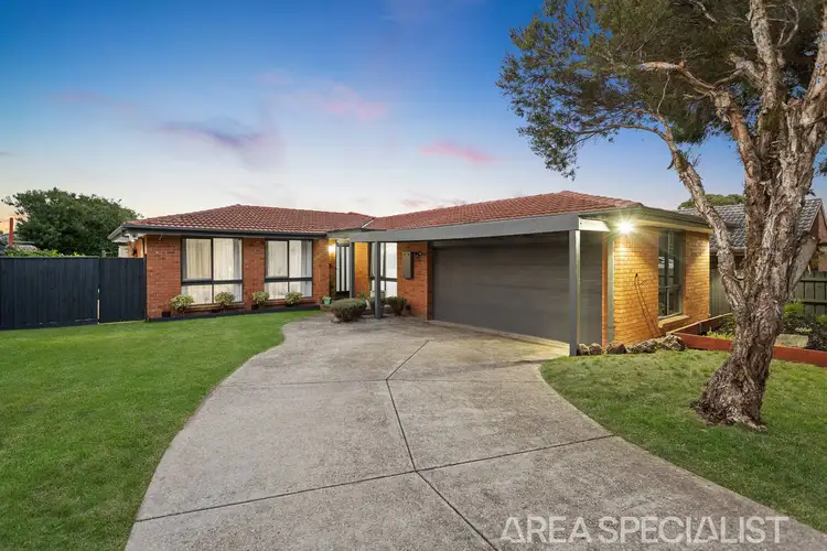 Second view of Homely house listing, 7 Lynne Court, Langwarrin VIC 3910