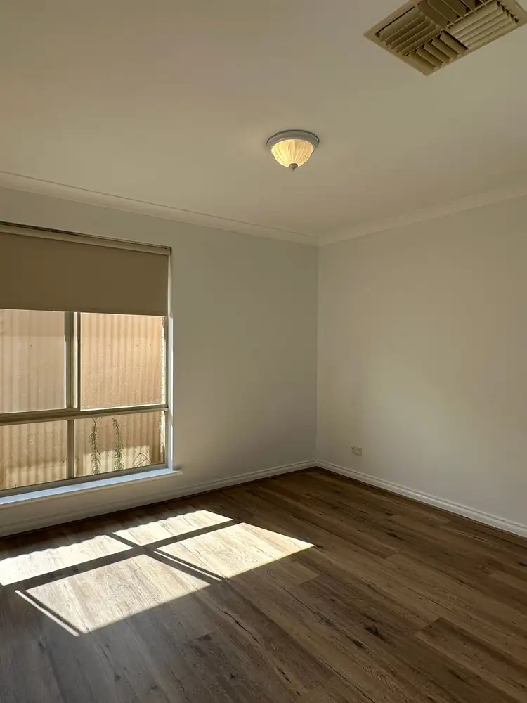 Fifth view of Homely house listing, 1/128 Burt Street, Boulder WA 6432