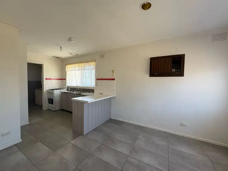 Third view of Homely house listing, 6 Kuala Close, St Albans VIC 3021