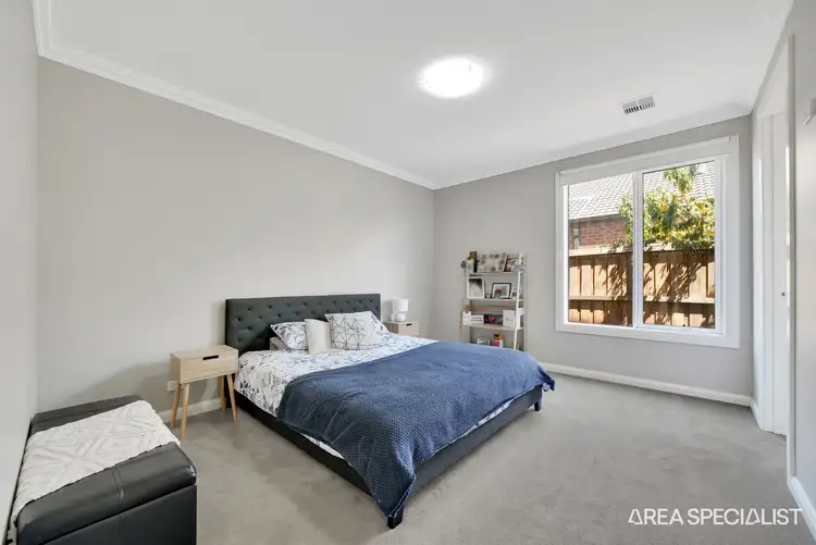 Sixth view of Homely house listing, 10 Shangrala Road, Thornhill Park VIC 3335
