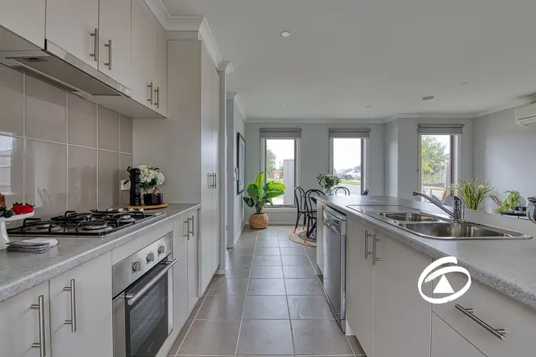 Fifth view of Homely unit listing, 1/5 Spencer Place, Pakenham VIC 3810