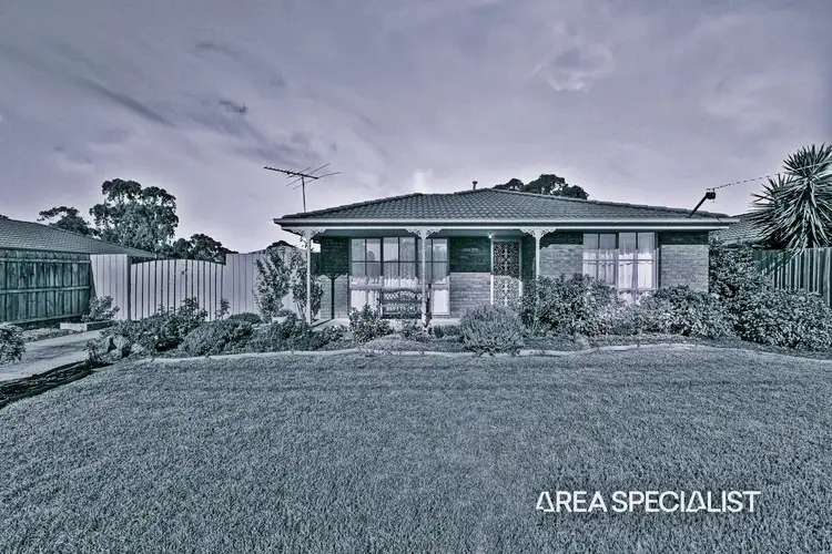 62 Barrington Drive, Pakenham VIC 3810