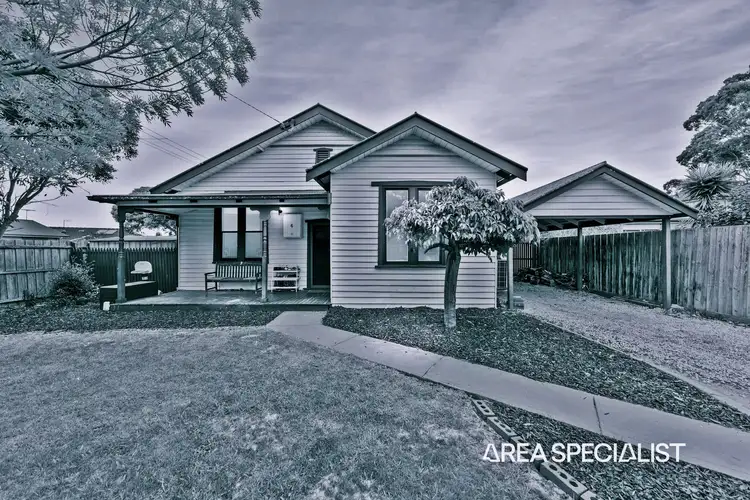 6 Alexandra Avenue, Koo Wee Rup VIC 3981