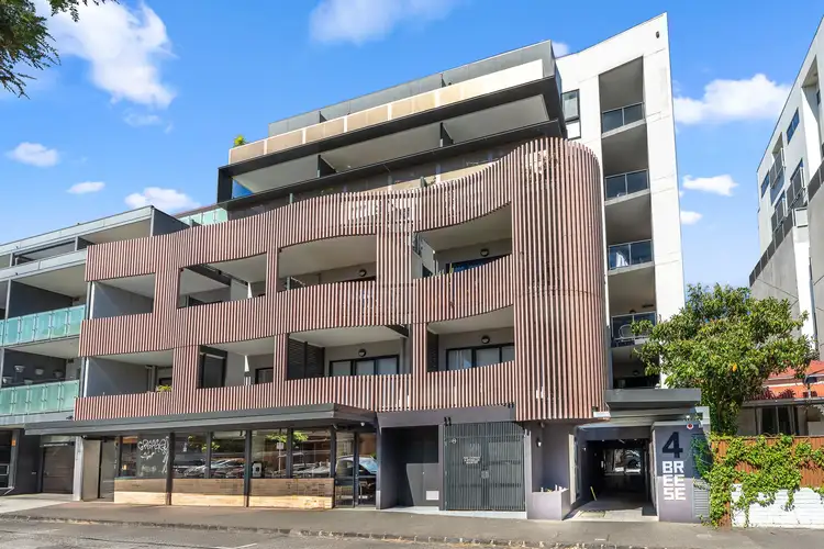 4 Breese Street