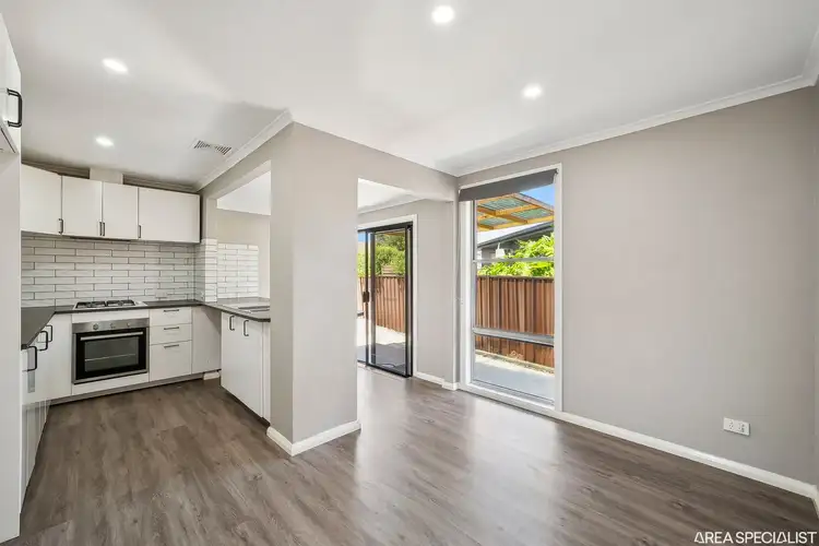 Sixth view of Homely house listing, 2 Surrey Court, Shepparton VIC 3630
