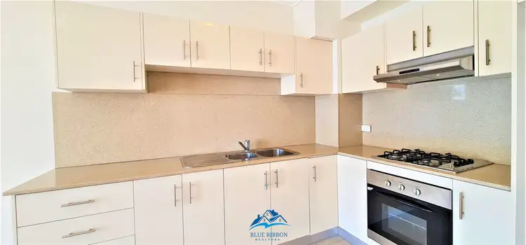 Fourth view of Homely unit listing, 2/12-14 LYDBROOK STREET, Westmead NSW 2145