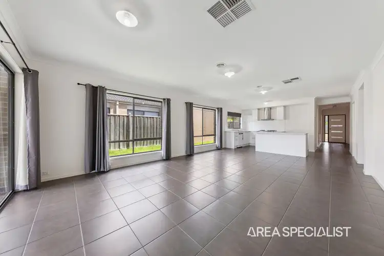 Fifth view of Homely house listing, 28 Mountford Rise, Pakenham VIC 3810