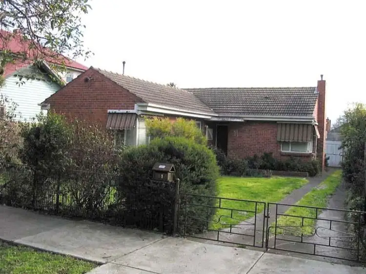 11 Alice Street, Sunshine VIC 3020