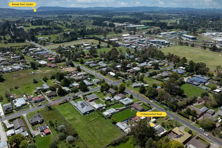 Sixth view of Homely house listing, 10 Beaconsfield Road, Moss Vale NSW 2577