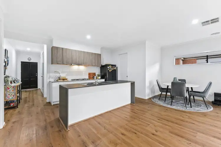 Sixth view of Homely house listing, 16 Bremer Circuit, Keysborough VIC 3173