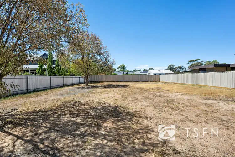 24 Cathcart Street, Marong VIC 3515