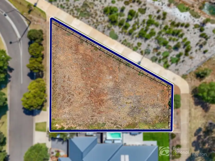 32 Lauriston Drive, Eynesbury VIC 3338