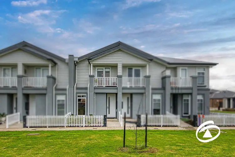 10 Atica Walk, Clyde North VIC 3978