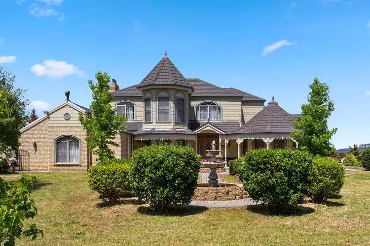 72 Barker Road, Harcourt North VIC 3453