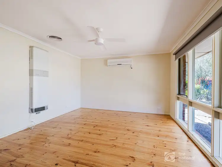 Third view of Homely house listing, 10 Linlithgow Way, Melton West VIC 3337
