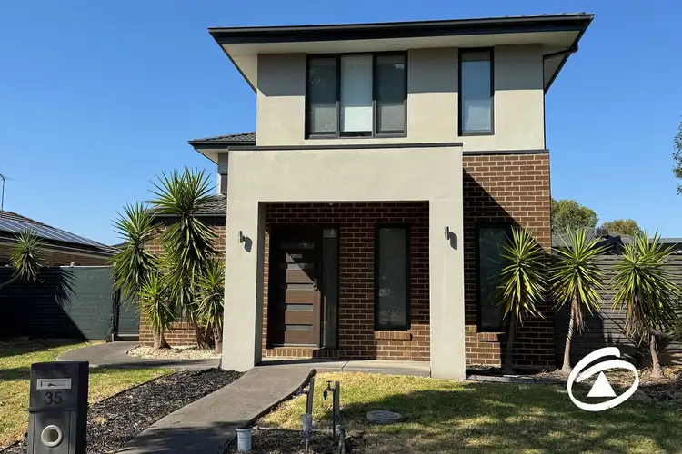 35 Bridge Road