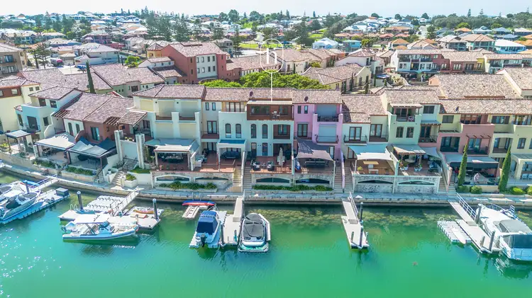 23/18 Port Quays, Wannanup WA 6210