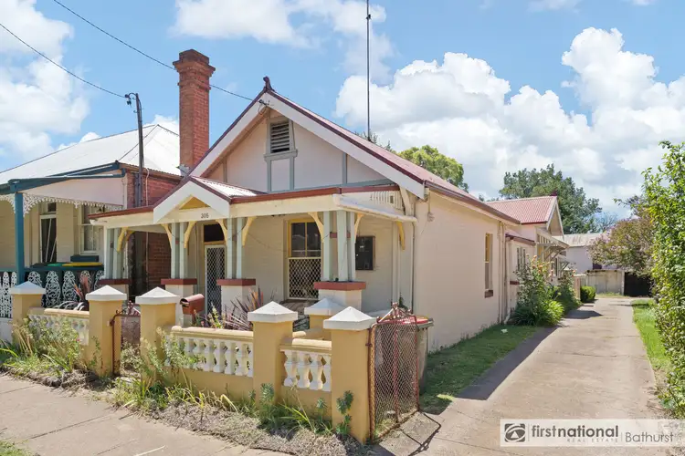 305 Russell Street, Bathurst NSW 2795
