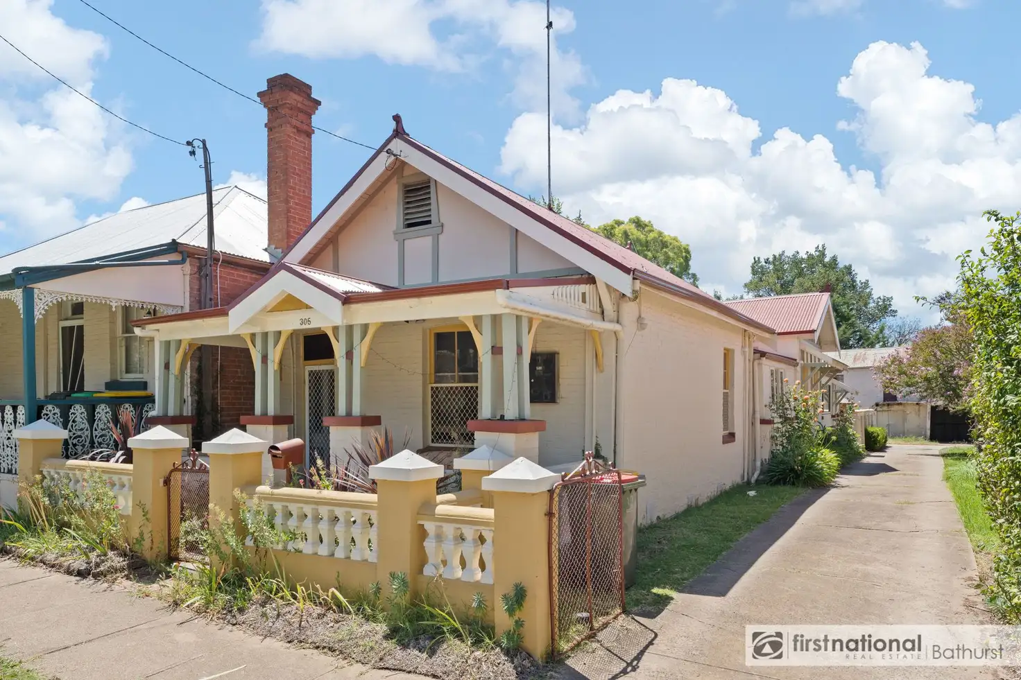 Main view of Homely house listing, 305 Russell Street, Bathurst NSW 2795