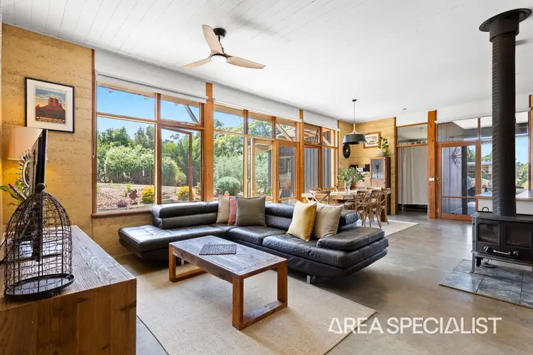 13 Carlisle Close, Nyora VIC 3987