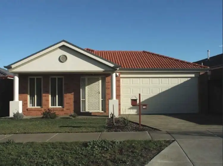 18 Gosford Gardens, Derrimut VIC 3026