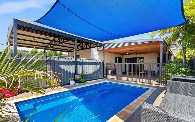 17 Tharnda Road, Baynton WA 6714