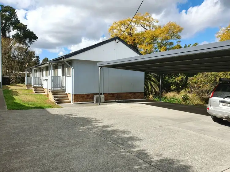 35 Carl Street