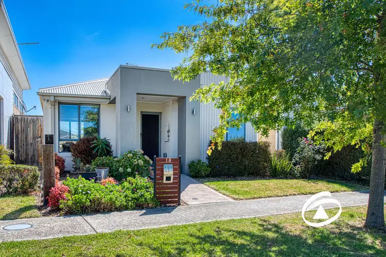 19 Timbertop Boulevard