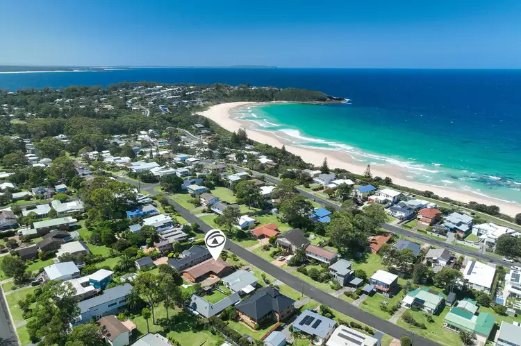 59 Lockhart Avenue, Mollymook Beach NSW 2539