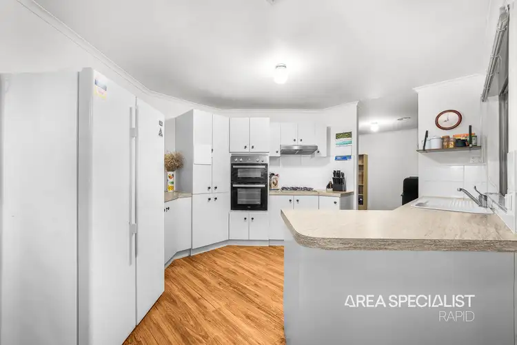 Sixth view of Homely house listing, 6 Curnow Court, Cranbourne West VIC 3977