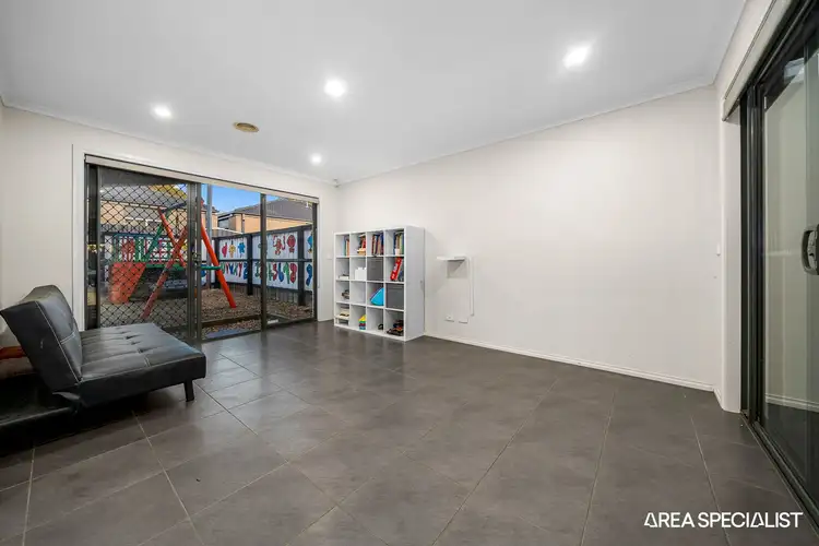 Seventh view of Homely house listing, 1 Salway Close, Cranbourne VIC 3977