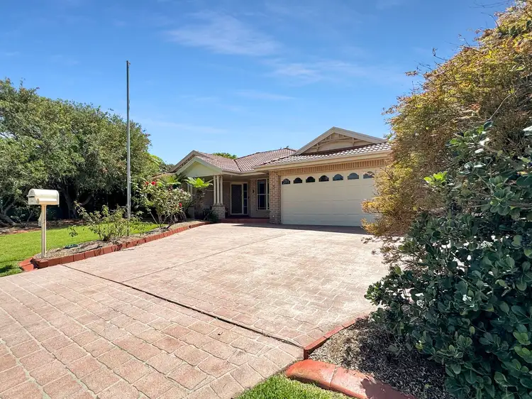 3 Gowlland Crescent, Callala Bay NSW 2540