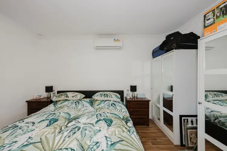 Fifth view of Homely house listing, 4/5 Uldina Place, Pinjarra WA 6208