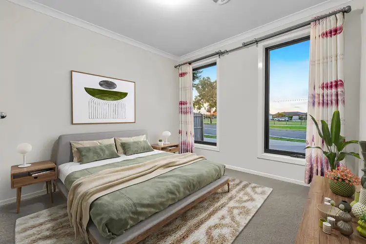 38 Parklink Drive, Cranbourne East VIC 3977